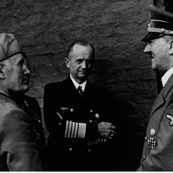 Benito Mussolini z wizytą u Adolfa Hitlera 1944 07
