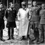 Od lewej- kapitan zur Lippe-Weissenfels, major Helmut Lent, marszałek Rzeszy Hermann Goering, major Fritz Hermann, kapitan Maurer